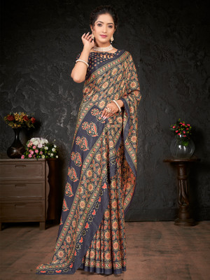 Tasrika Printed Hand Batik Cotton Blend Saree(Grey)