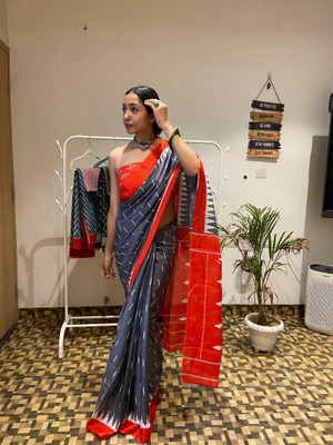 shiv textiles Printed Bollywood Pure Cotton Saree(Multicolor)