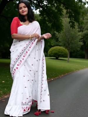 SMRITI BOUTIQUE Embroidered Handloom Handloom Pure Cotton Saree(White)