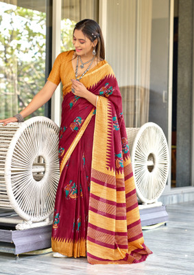 RADHA LAKSHMI Printed Ikkat Pure Cotton Saree(Red)