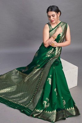 SWAMI STUDIO Embellished Bollywood Jacquard Saree(Green)