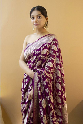 Bindi Printed Banarasi Jacquard Saree(Purple, Gold)