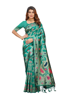 NAKSHCRETION Self Design Kanjivaram Pure Silk Saree(Beige)