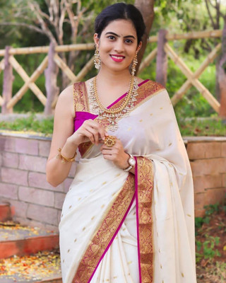 VRINDITA FASHION Self Design Kanjivaram Art Silk Saree(White)