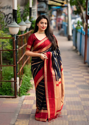 ZILVIRA Woven, Self Design, Applique, Embellished Kanjivaram Jacquard, Art Silk Saree(Dark Blue)