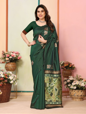 Moda Rapido Digital Print Kanjivaram Jacquard Saree(Dark Green)