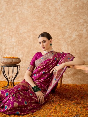 Sangria Woven Banarasi Silk Blend Saree(Magenta)