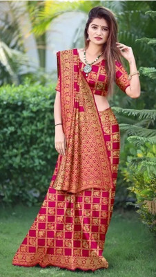 shri vinayak creations Woven Banarasi Art Silk Saree(Red)