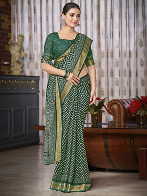 all about you Printed Daily Wear Silk Blend Saree(Green)