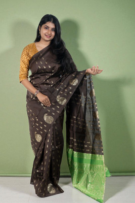 SnehaFashion Creation Striped Banarasi Silk Blend Saree(Brown, Green)