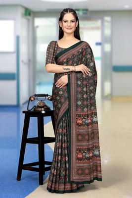SAADHYA CREATION Embroidered, Solid/Plain Bollywood Crepe Saree(Green)