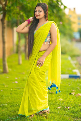 ECOMBEE Solid/Plain Handloom Pure Cotton Saree(Yellow)