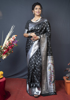 sarjan creation Self Design Paithani Pure Cotton Saree(Black)