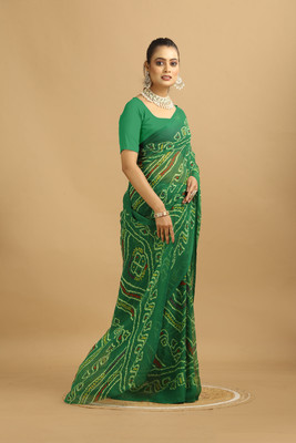 MAHARAJ SAREES Solid/Plain Bollywood Georgette Saree(Green)