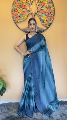 Bansari Textiles Self Design Bollywood Georgette, Chiffon Saree(Blue)