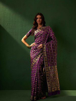 Sangria Woven Banarasi Silk Blend Saree(Pack of 2, Purple)