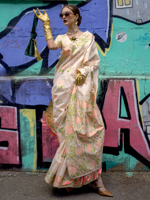 Divastri Printed Banarasi Cotton Blend Saree(Cream)