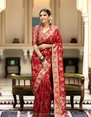 ROOP LAVANYA Woven Banarasi Jacquard, Art Silk Saree(Black)