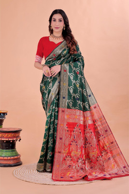 TODAY DEAL Woven Kanjivaram Silk Blend Saree(Dark Green)