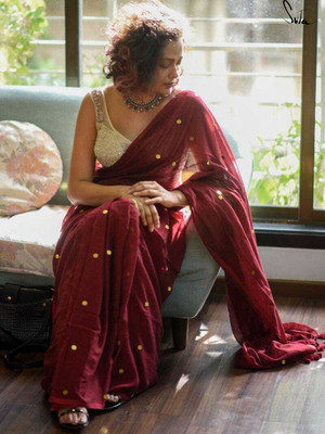 BRYNBRIT Embroidered Handloom Cotton Blend Saree(Maroon)