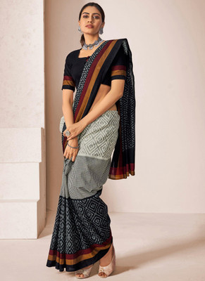 shreeji ecom Printed Ikkat Pure Cotton Saree(Dark Blue, Grey)