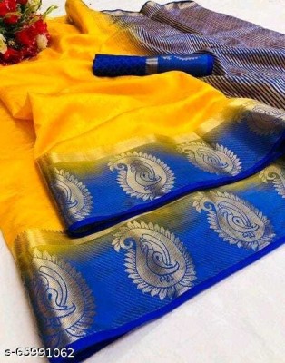 Morpich Fashion Striped Banarasi Silk Blend Saree(Yellow)