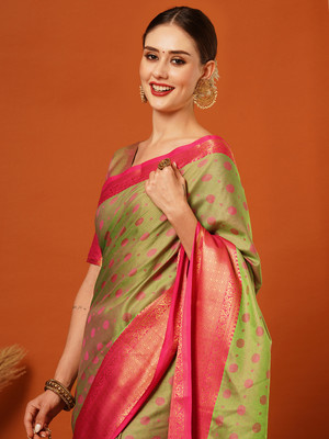 WINKLECART Woven Mysore Handloom Pure Silk Saree(Dark Green)