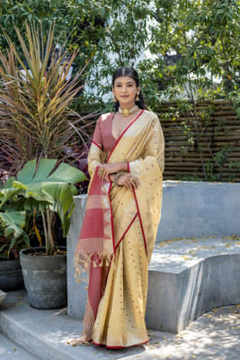 Bansari Textiles Self Design, Woven, Temple Border, Applique, Striped, Printed Banarasi Cotton Blend, Jacquard Saree(Beige)