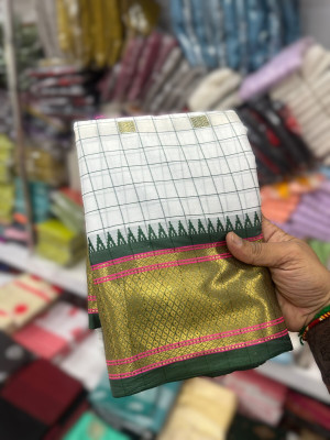 het designer studio Woven Banarasi Jacquard, Art Silk Saree(White, Light Green)