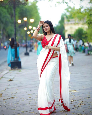 BalikaTextile Solid/Plain Handloom Khadi Saree(White)