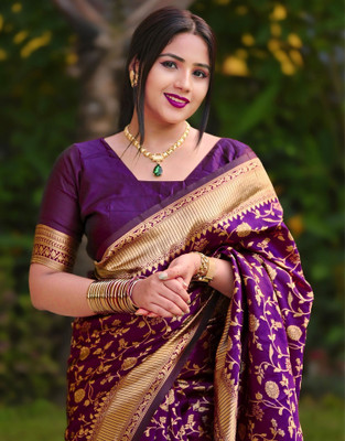 Samah Woven, Embellished Banarasi Jacquard, Silk Blend Saree(Purple, Gold)