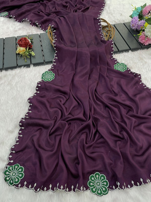 KanjiQueen Solid/Plain, Embellished Daily Wear Georgette, Silk Blend Saree(Magenta, Green)
