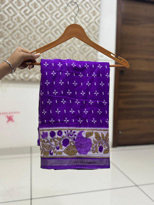 Chandan Fabrics Printed Kalamkari Mulmul Saree(Purple)