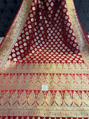 ZAVISH Woven Banarasi Satin Saree(Maroon)