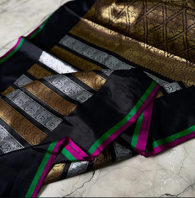 Akram Textiles Hub Woven Banarasi Silk Blend, Cotton Silk Saree(Multicolor)