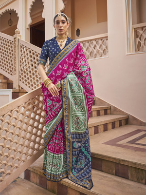 Elora Printed Patola Silk Blend Saree(Pink)