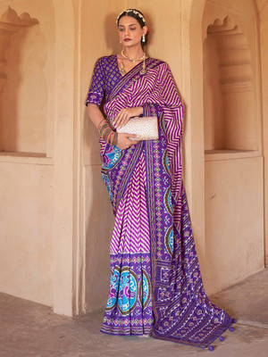 ANOUK Embellished Patola Silk Blend Saree(Magenta)