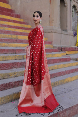 Banarasee Printed Banarasi Cotton Silk Saree(Red, Gold)