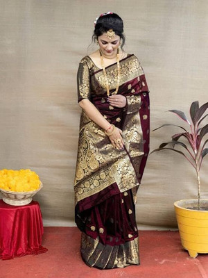Woven Banarasi Silk Blend Saree(Maroon)