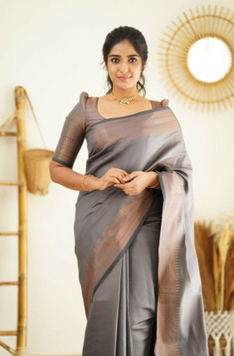 Marziyaa Checkered Banarasi Jacquard Saree(Grey)