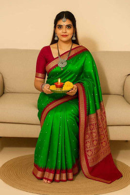Afronza Printed Sambalpuri Cotton Blend, Pure Silk Saree(Green, Red)