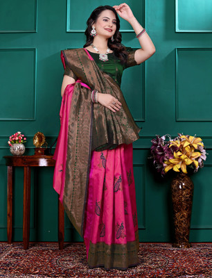 Divastri Woven, Embellished Handloom Silk Blend Saree(Pink, Dark Green)