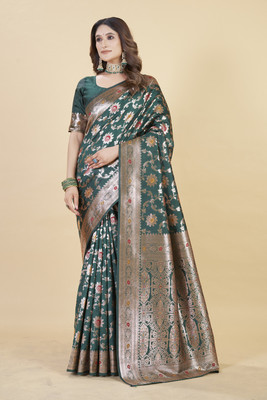 Divastri Floral Print Banarasi Silk Blend Saree(Green)