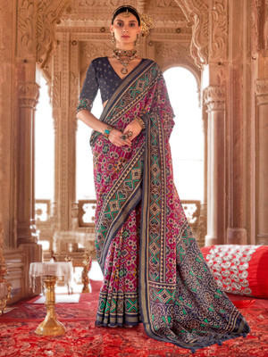 ANOUK Printed Patola Silk Blend Saree(Pink)