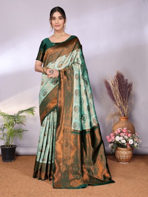 AVANTIKA FASHION Woven Kanjivaram Pure Silk, Art Silk Saree(Light Green, Green)