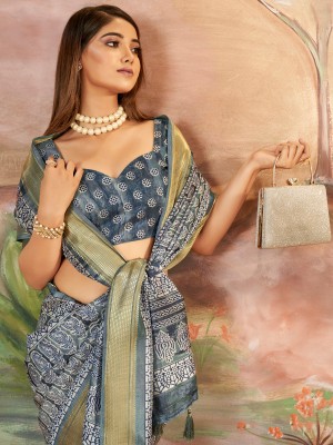 Sareemall Printed Paithani Silk Blend Saree(Blue)