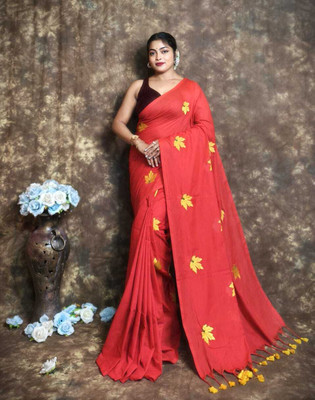 S G SAREES Embroidered Handloom Handloom Cotton Blend Saree(Red)