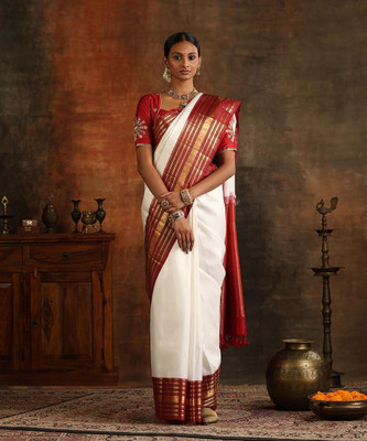 WOMENELEGENCE Embellished Banarasi Pure Silk Saree(White)