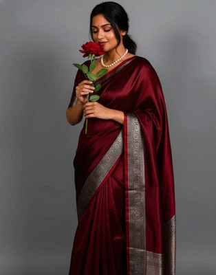 Tilfelle Solid/Plain, Woven Banarasi Satin Saree(Maroon)