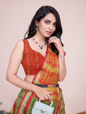 SUDIPTA Woven, Checkered, Striped Kota Doria Cotton Silk Saree(Green, Gold, Red)